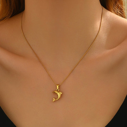 Lxalry 18K Gold Plated Heart Dolphins Mirror Jewelry Set  Hypoallergenic Skin Safe Necklace   Stud Earrings For Couple S Gift Daily Wear  Never Fade Adjustable Luxury With Precision Cast Symmetry.