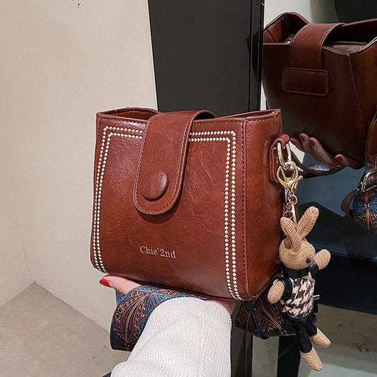 New Fashion Retro High Texture Shoulder Messenger Bag.