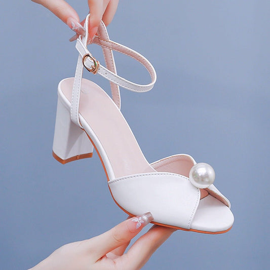 Peep Toe Root Heel Chunky Heel Sandals.