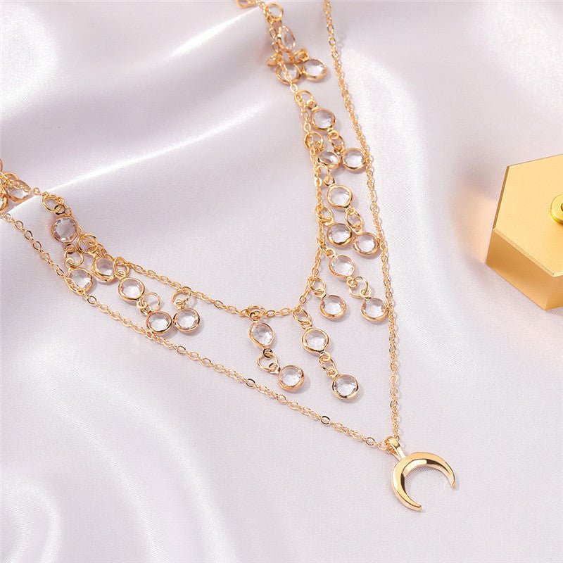 Retro Temperament Multilayer Crystal Pendant Clavicle Chain.
