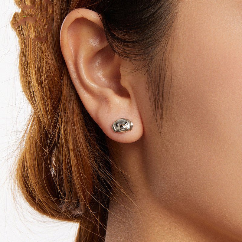Silver Ziyun S925 Sterling Silver Labrador Stud Earrings.
