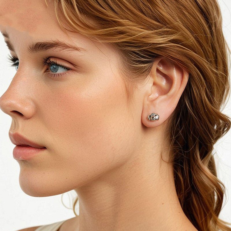 Silver Ziyun S925 Sterling Silver Labrador Stud Earrings.