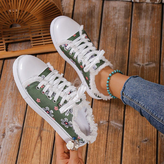 Spring And Autumn New Casual All-match Flat Lace-up Plus Size Low-top Canvas Shoes For Women.
