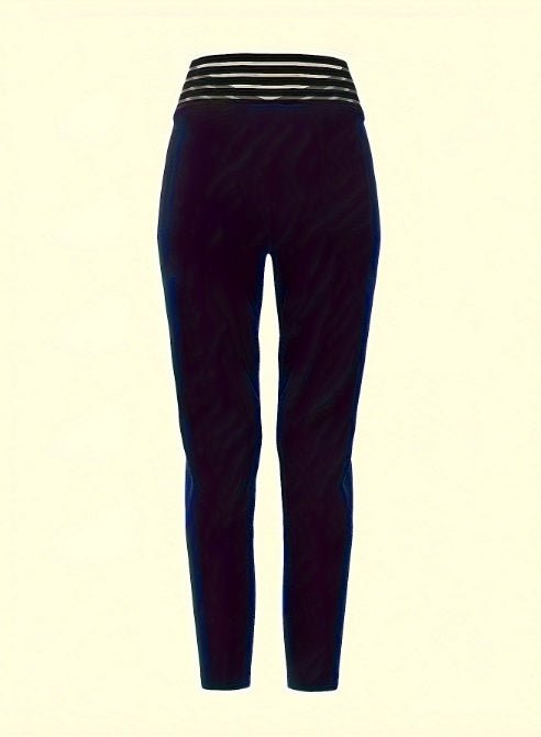 Women's Fashionable Clothing.