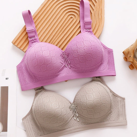 Women's Simple And Comfortable Gathering Bra Without Steel Rings.
